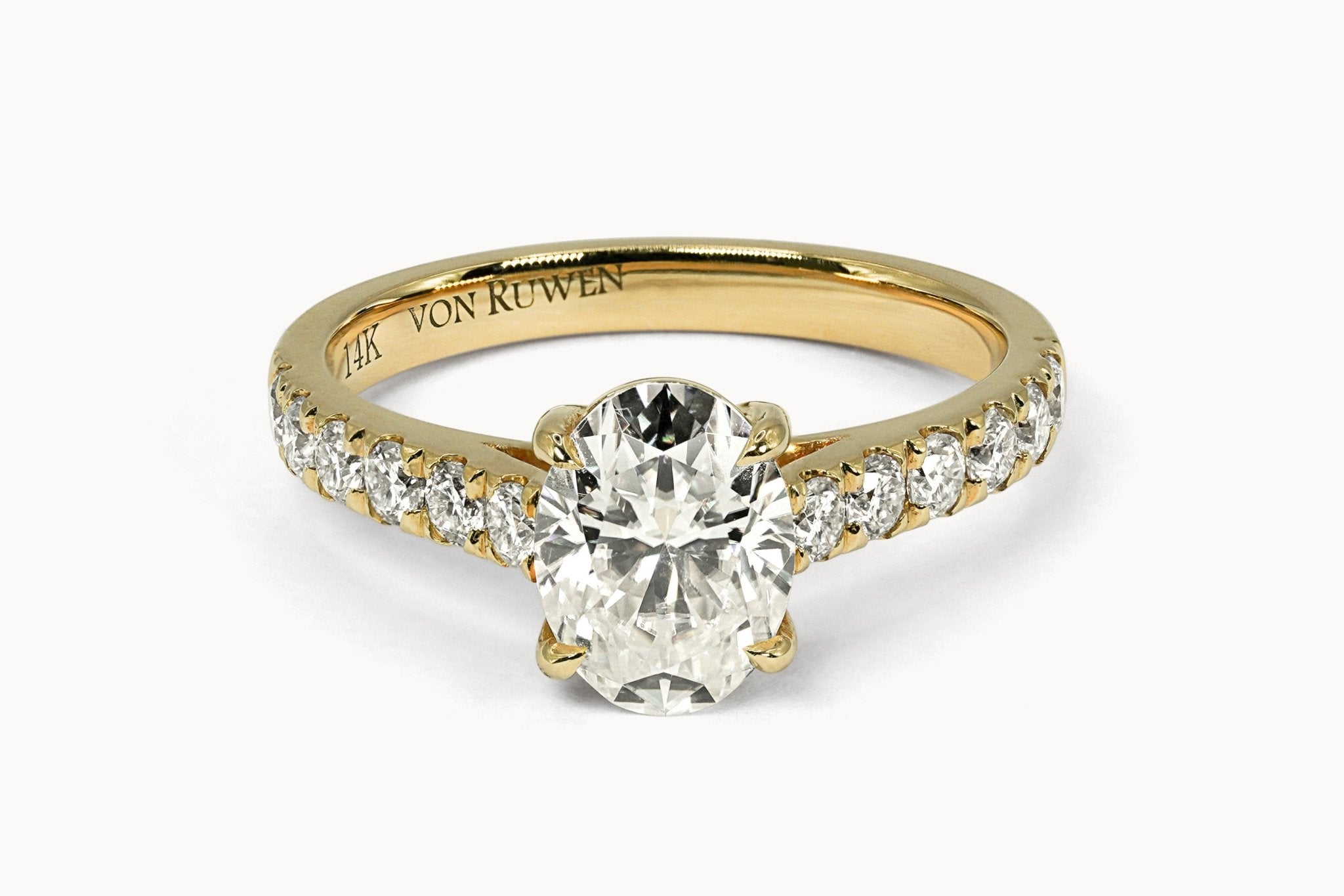 Aurelia's Sparkle Ring – Hochwertiger Schmuck: Ring aus Moissanit in 14K Gelbgold von VON RUWEN